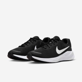 Nike Revolution 7