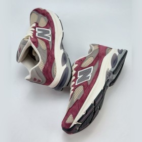 New Balance 2010 maroon