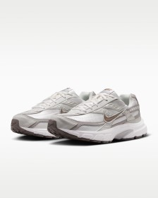 Nike Initiator Beige