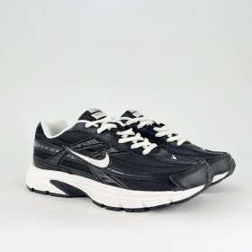 Nike Initiator Black White
